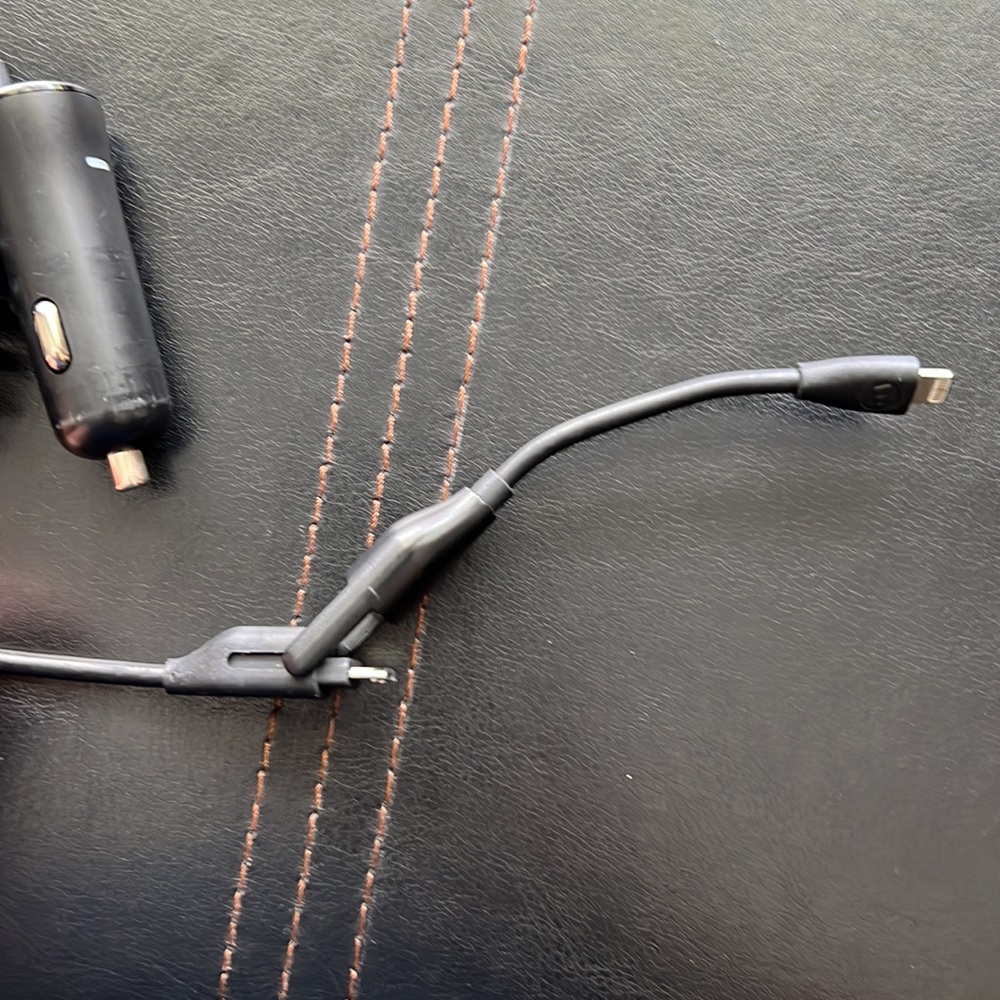 Mophie Phone Charger - Picture 3 of 5